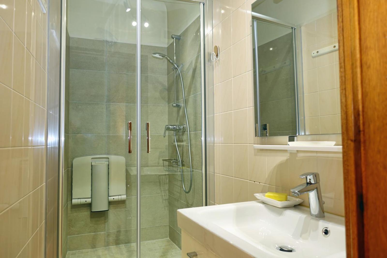 Plein Sud Apartment Cassis Ngoại thất bức ảnh